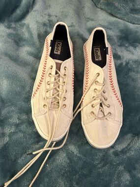 Keds White Canvas Sneakers with Red Baseball Stitching Accent